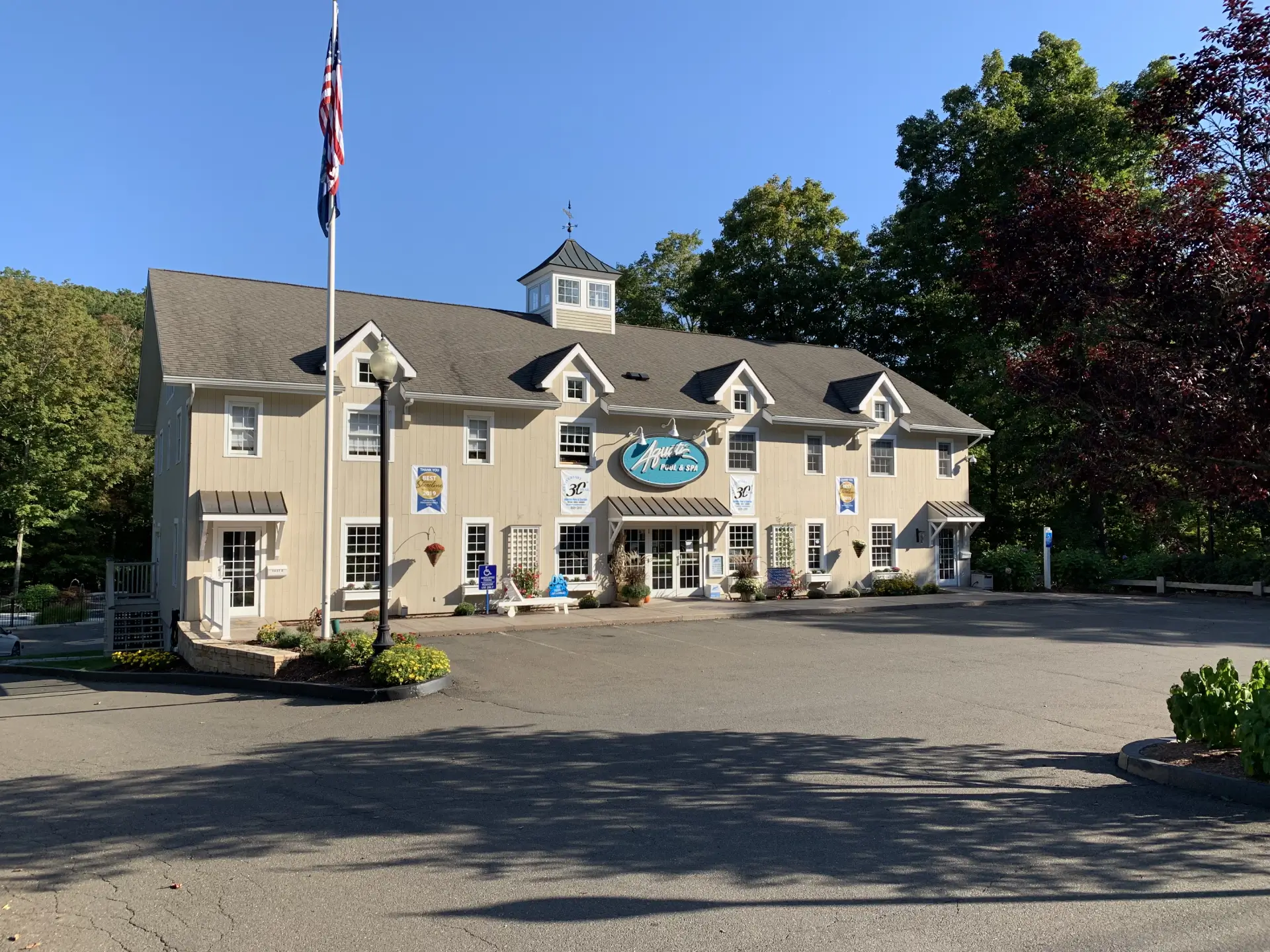 Aquatic Pool & Spa